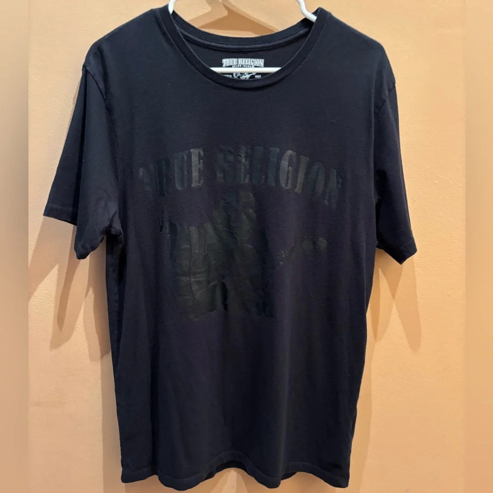True Religion Short sleeve t-shirt featuring a tonal Buddha Logo graphic Size M